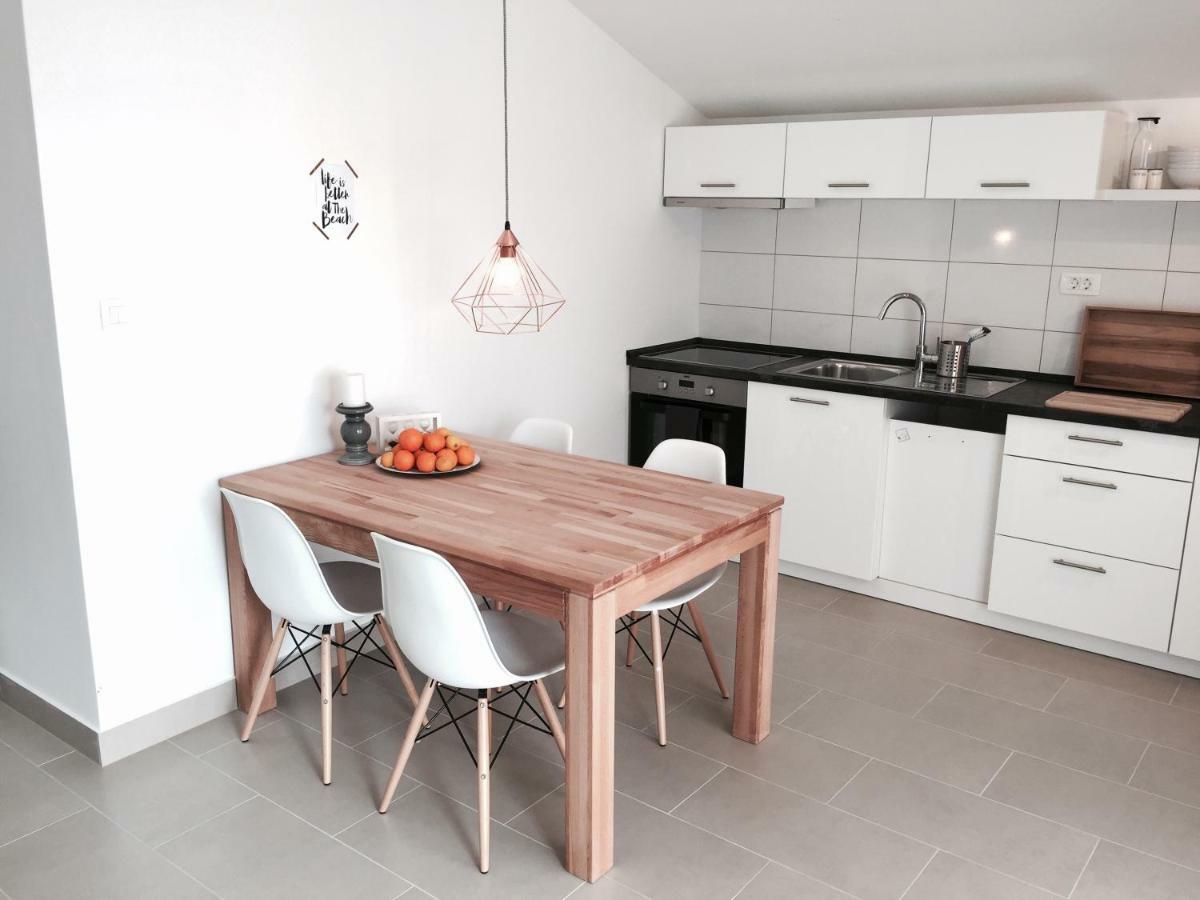 Apartmani Zivaljic Trogir Zewnętrze zdjęcie
